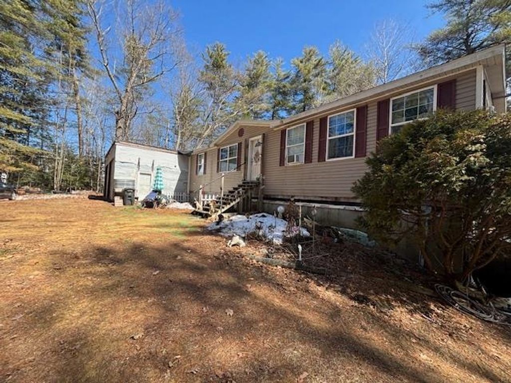 Photo of 45 Crystal Lane, Tilton, NH 03276 (MLS # 5088818)