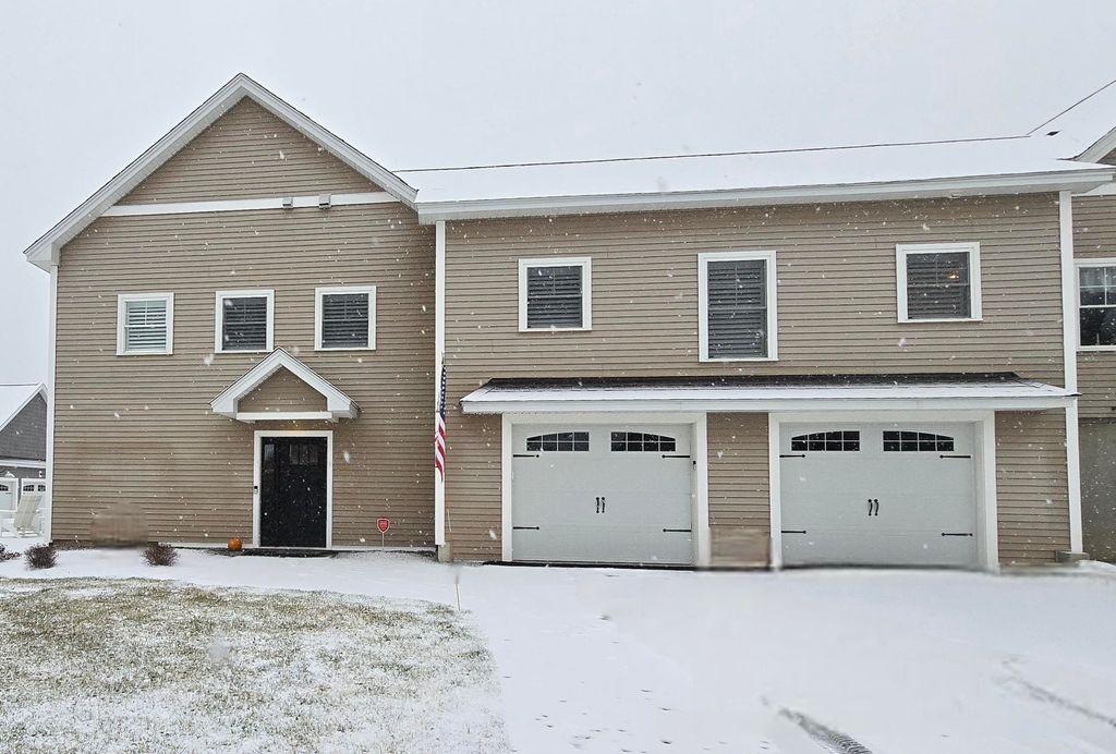 Photo of 24 John Hardie Way, Chichester, NH 03258 (MLS # 5071043)
