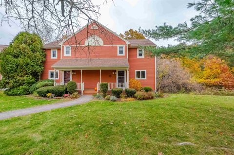 Photo of 142 Katie Lane #142, Dover, NH 03820 (MLS # 5067930)