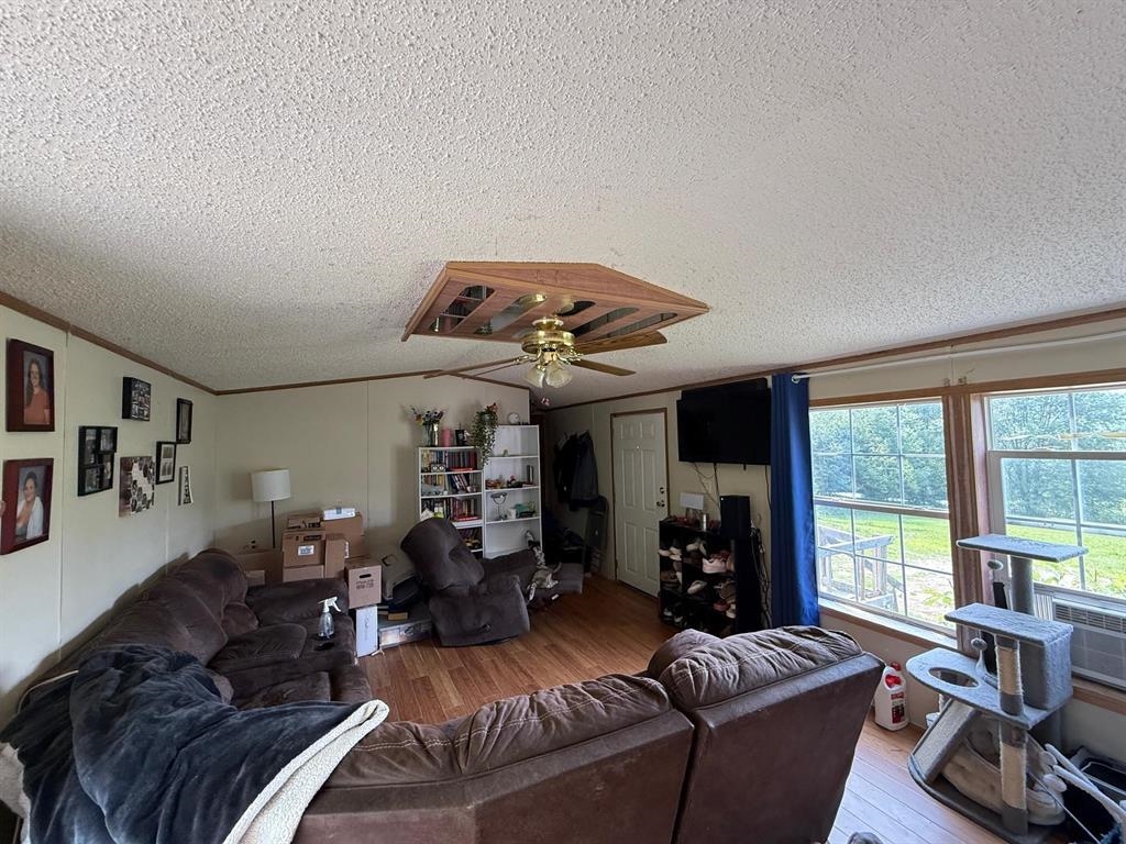 Wolcott, Vermont 05680, United States, 2 Bedrooms Bedrooms, ,2 BathroomsBathrooms,Residential,Active,193898