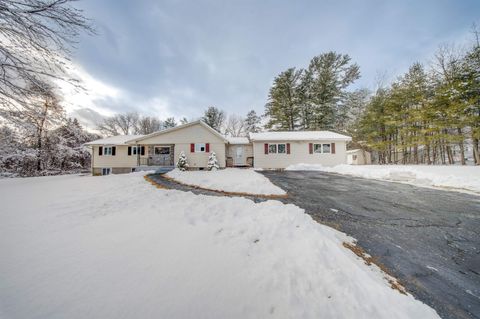 Photo of 3 Woodbury Drive, Nashua, NH 03062 (MLS # 5074576)