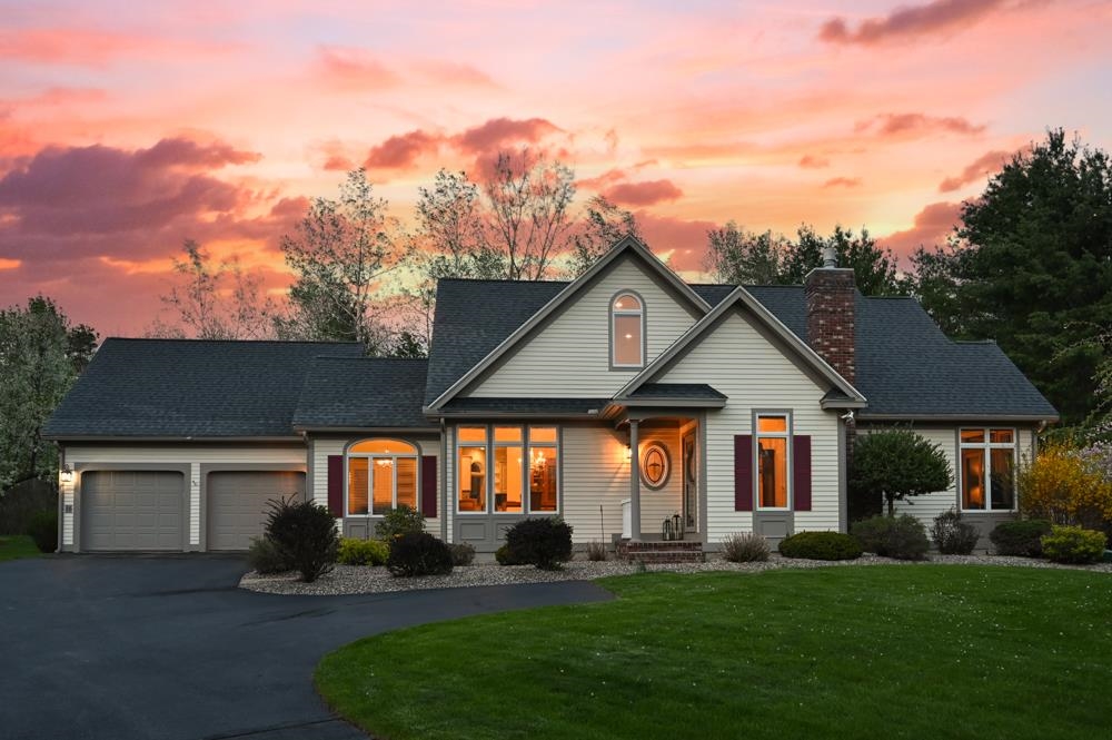 16 Hawkins Pond Lane