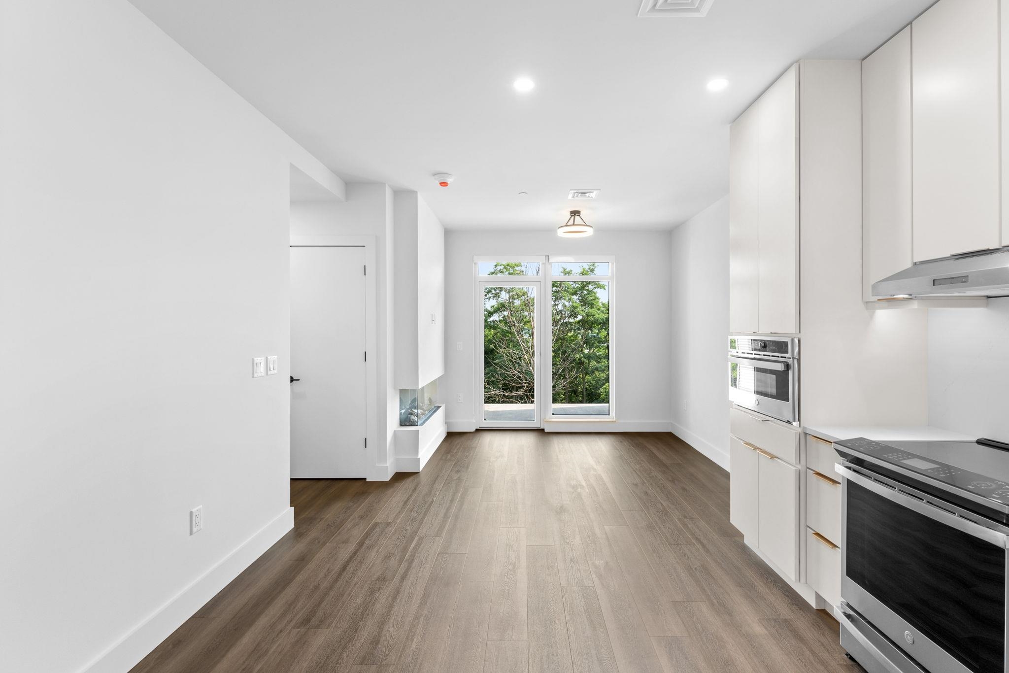 125 Cambrian Way 608