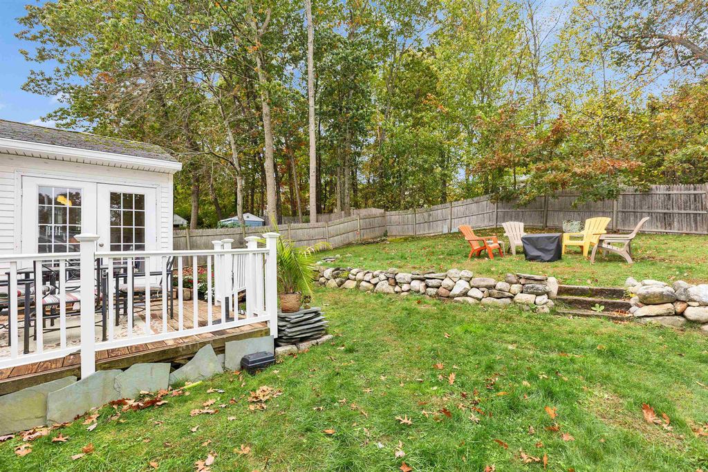 Photo of 52 Jonathan Lane, Manchester, NH 03104 (MLS # 5066771)