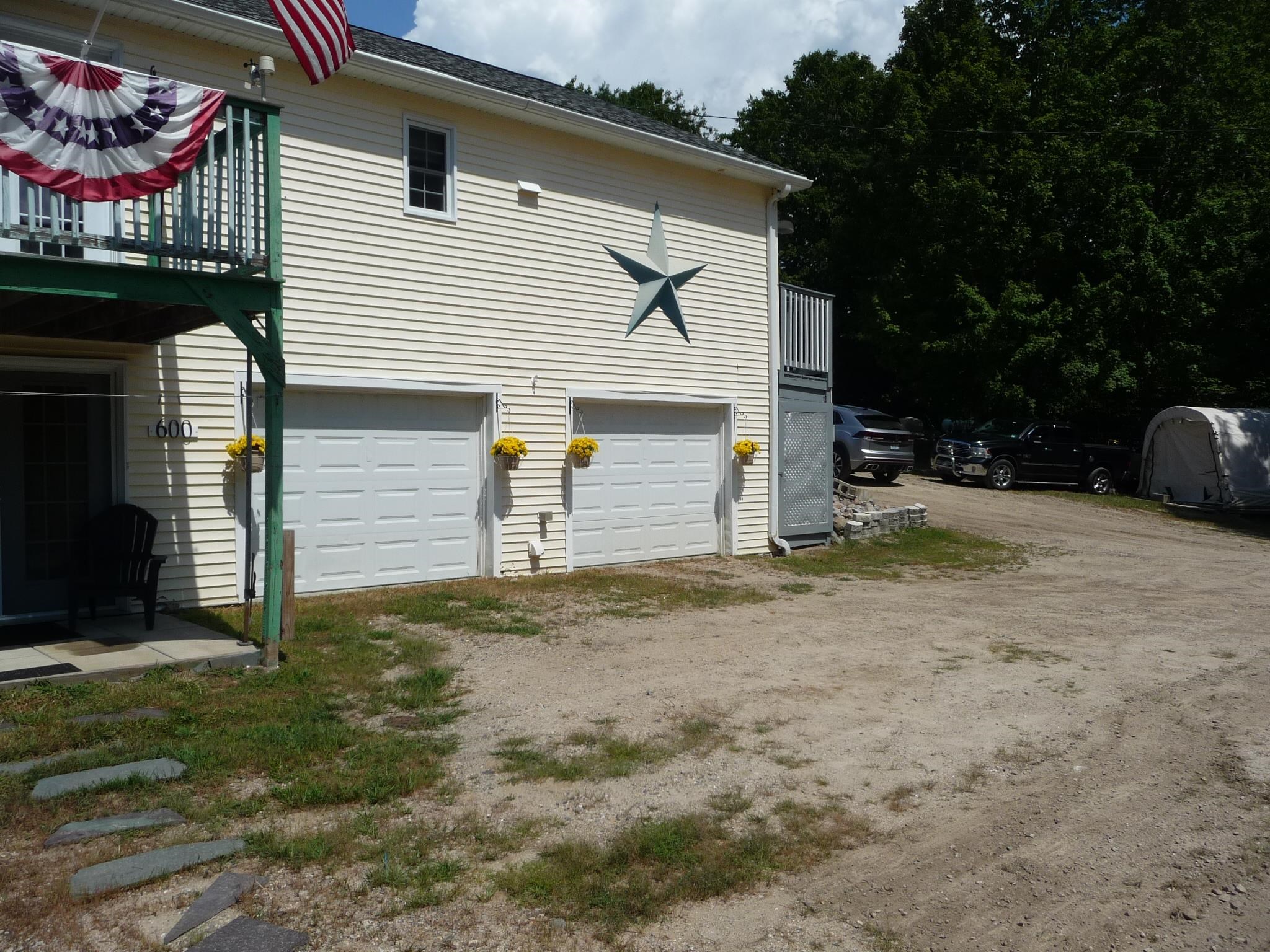 600 Wentworth Road
