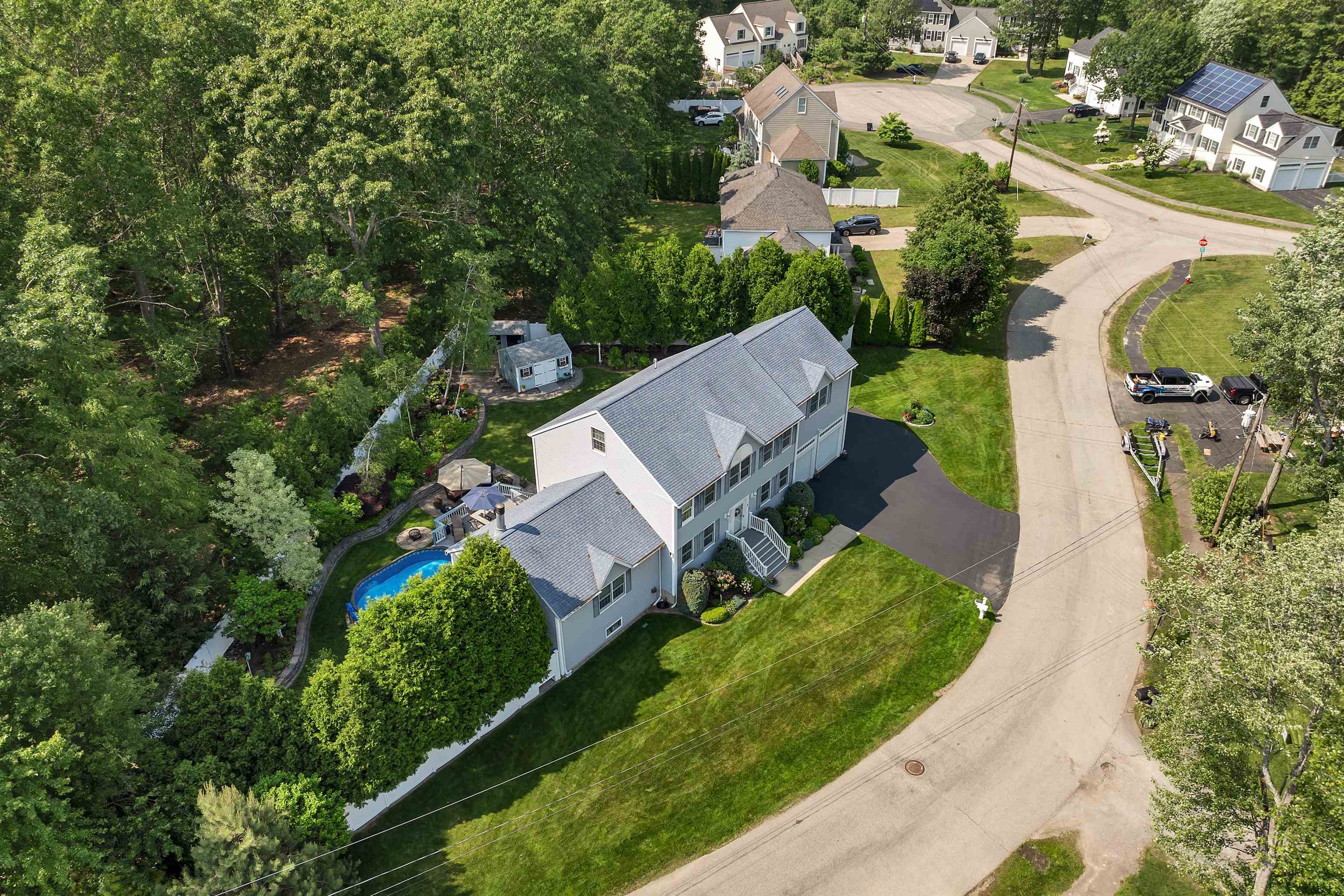 8 Nicholas Way
