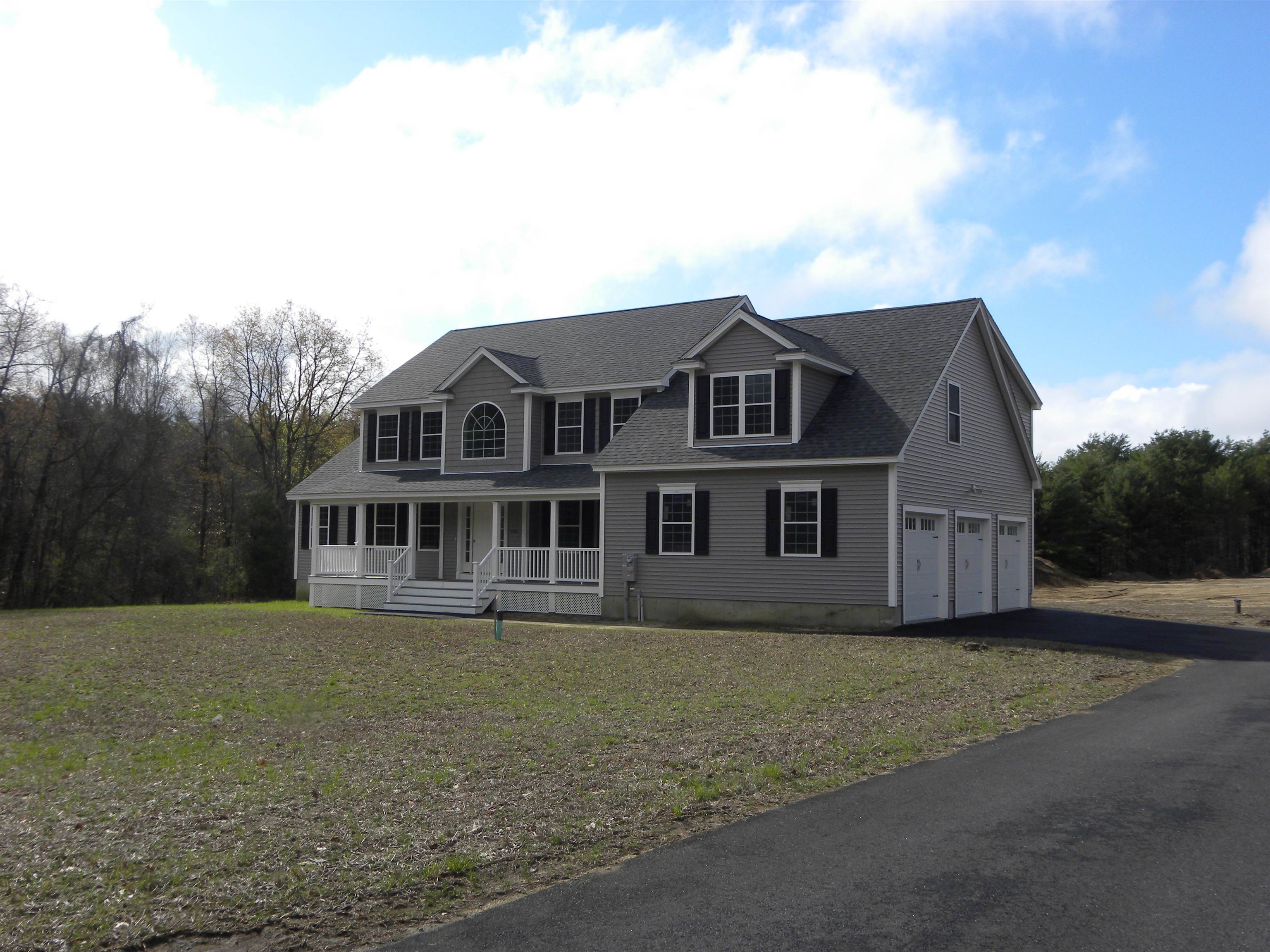 Photo 1 of 19 — 606 Raymond Road, Chester, NH 03036