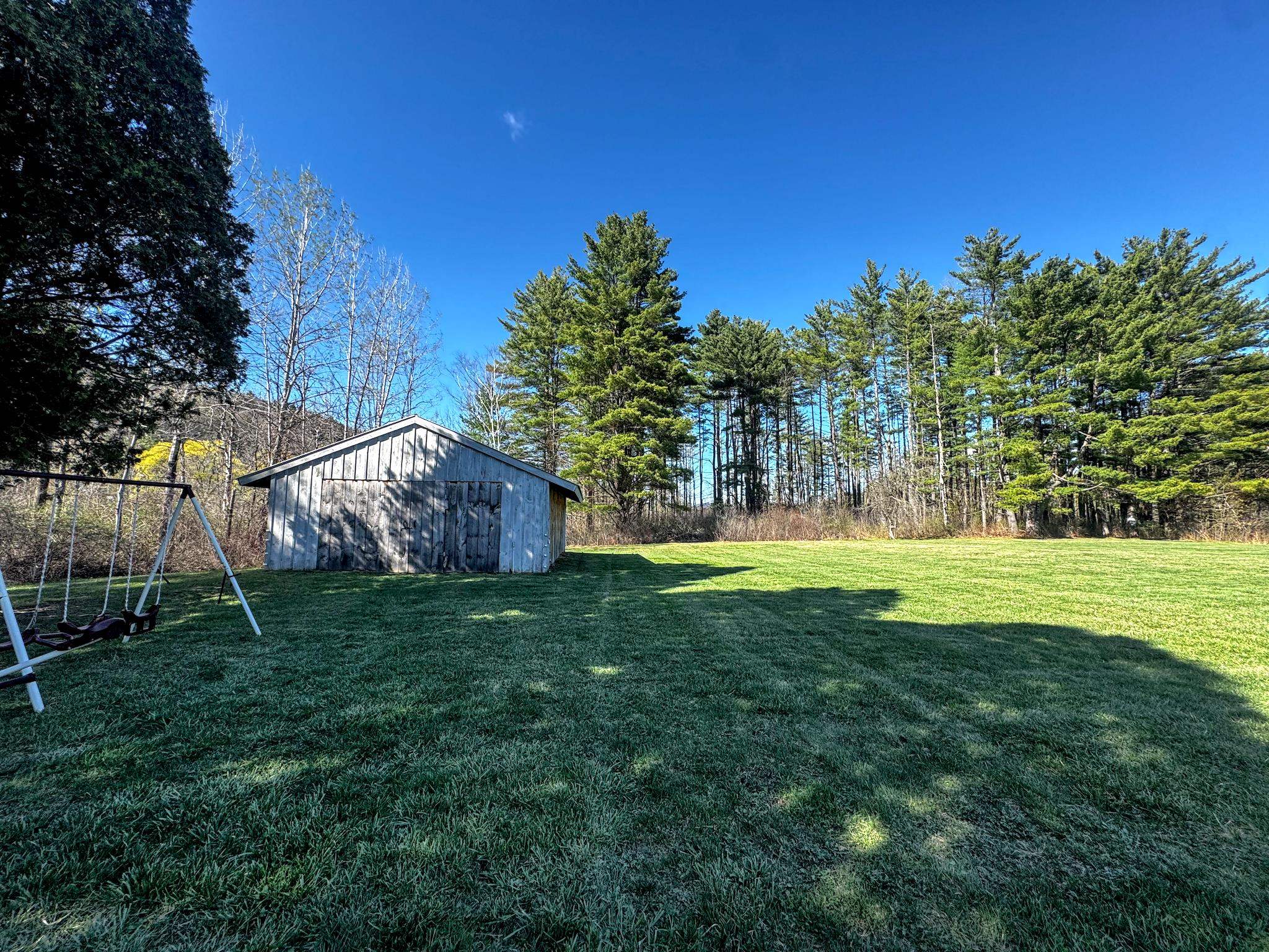 105 Schoolhouse Road