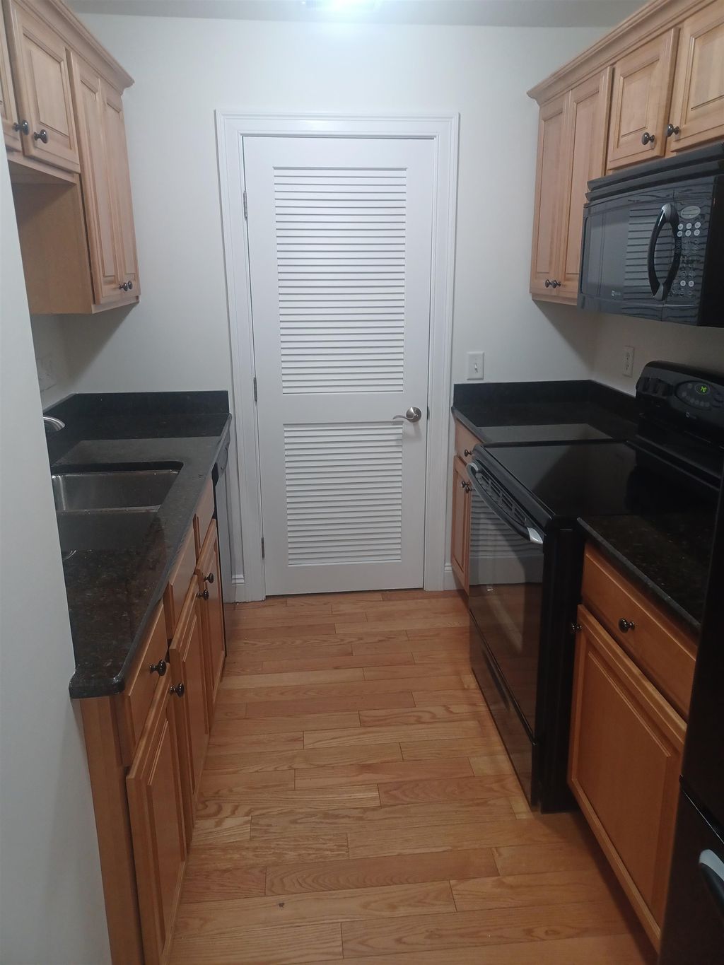 Photo of 6204 Stearns Lane, Merrimack, NH 03054 (MLS # 5075488)