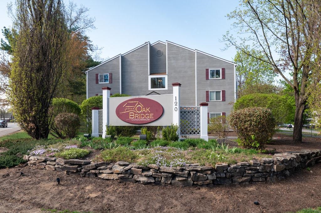 120 Fisherville Road 103
