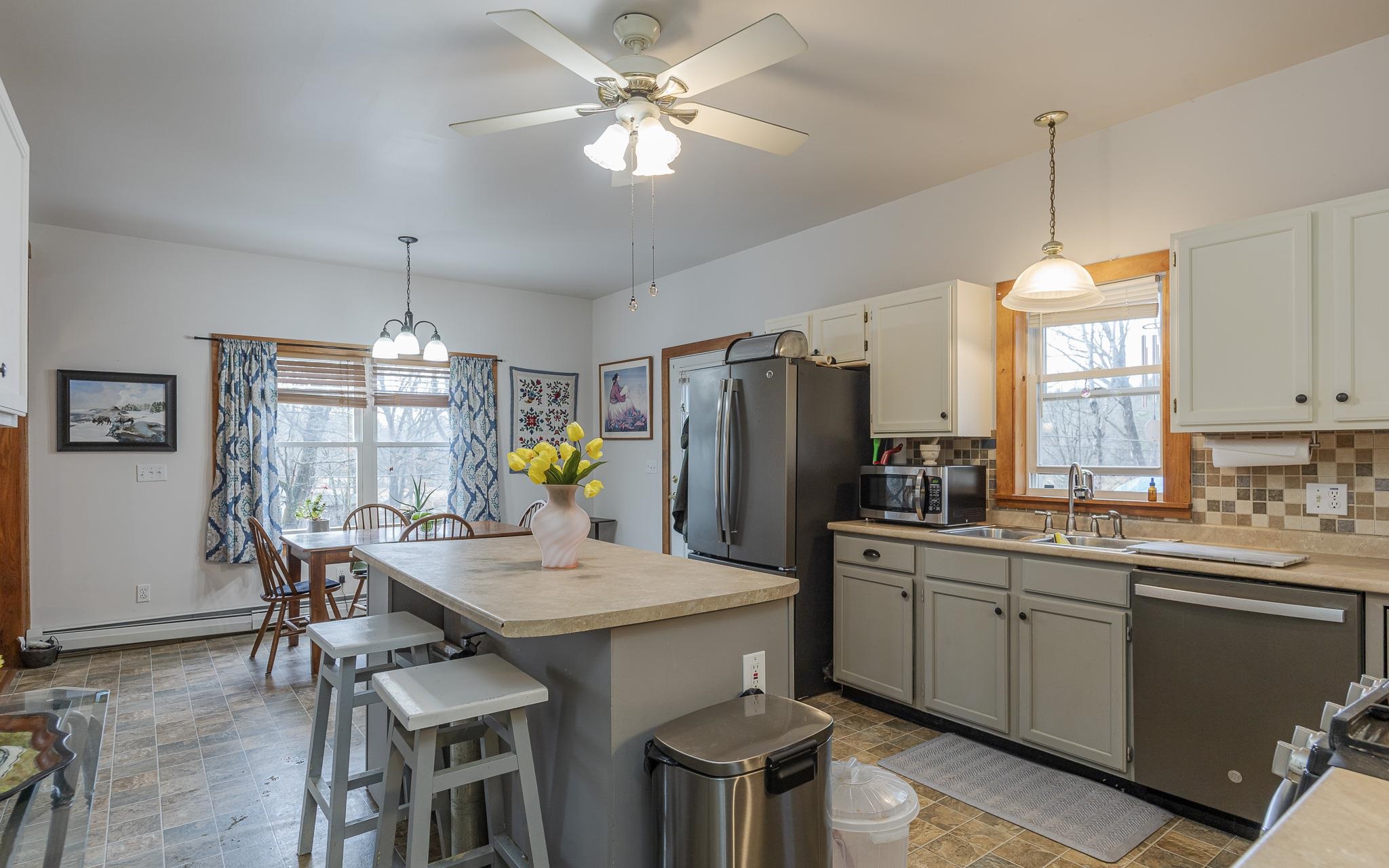 392 Cheshire Turnpike