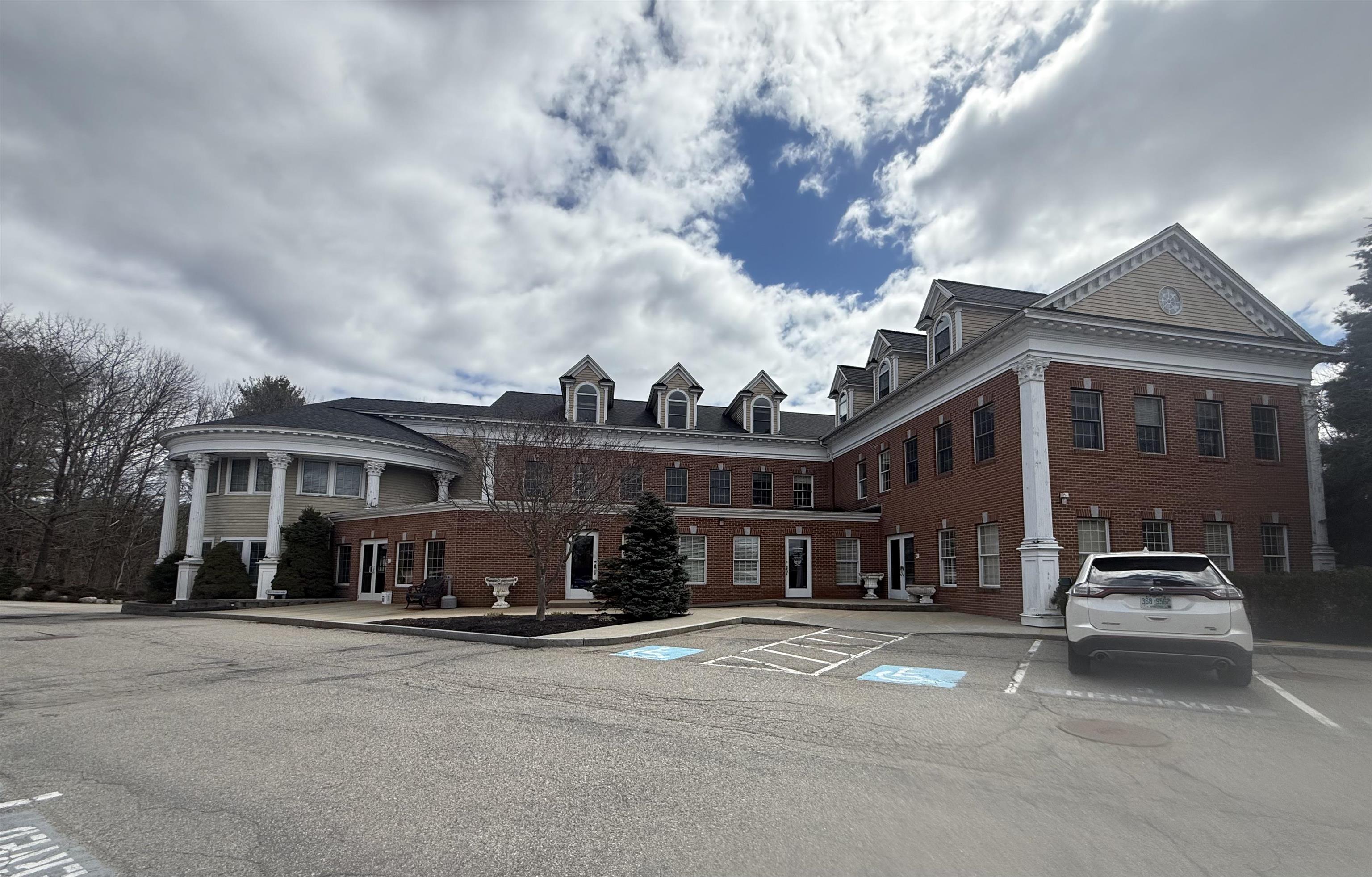 Photo 1 of 30 — 155 Lafayette Road 8, North Hampton, NH 03862