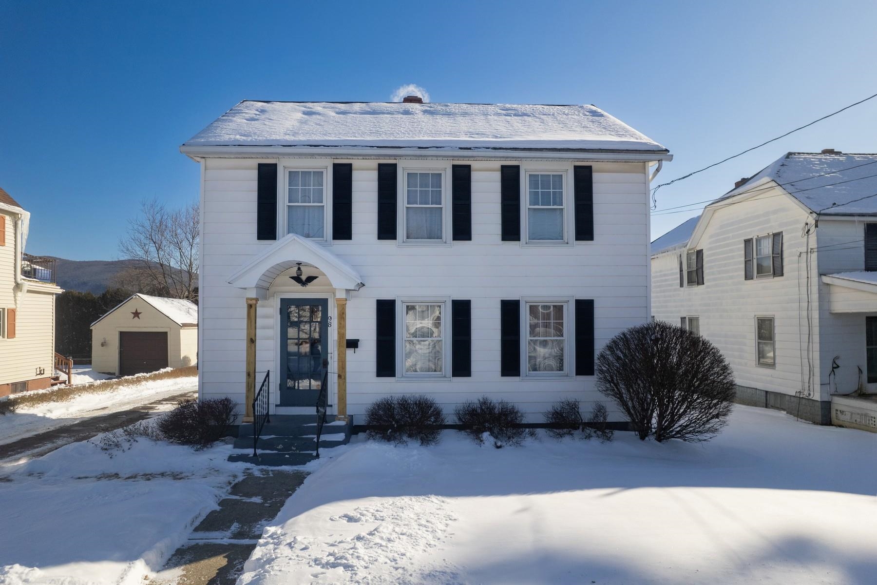 98 Harrington Avenue