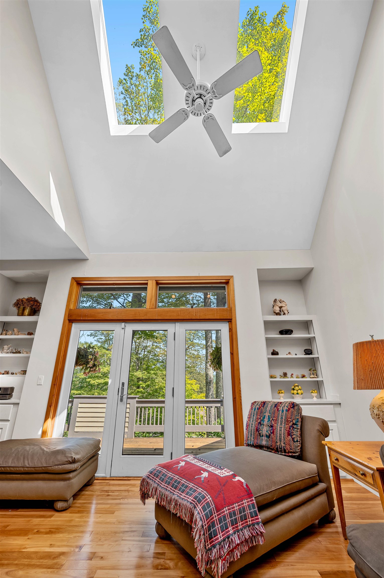 Stowe, Vermont 05672, United States, 3 Bedrooms Bedrooms, ,4 BathroomsBathrooms,Residential,Active,205384