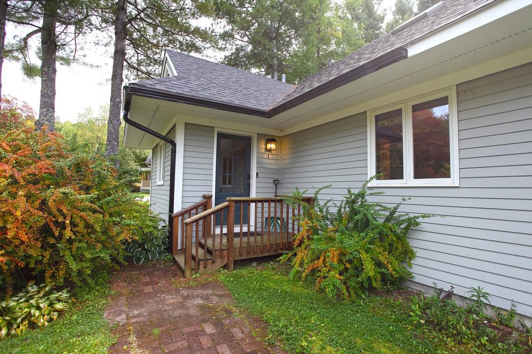 1 Pheasant Lane
