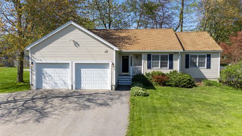 2 Greenleaf Drive Seabrook NH 03874