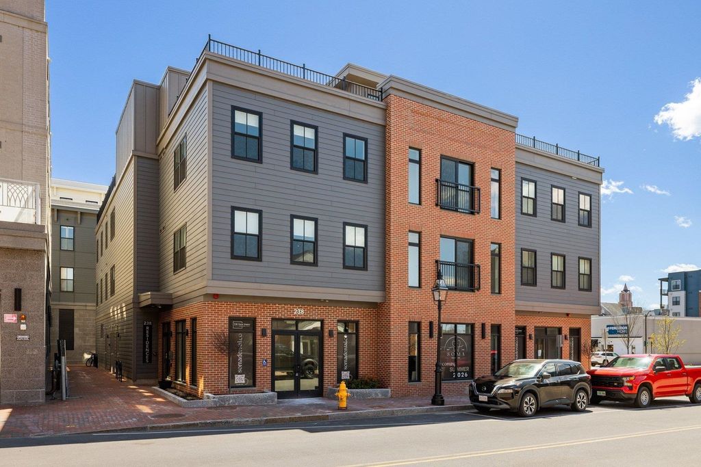 Photo of 238 Deer Street #205, Portsmouth, NH 03801 (MLS # 5085604)