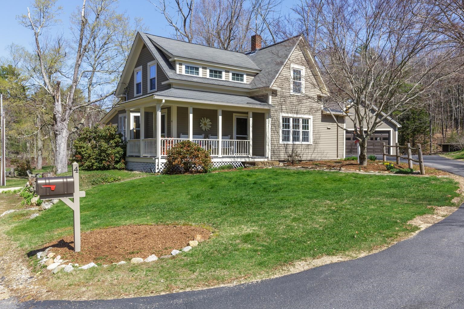 4 James City Road