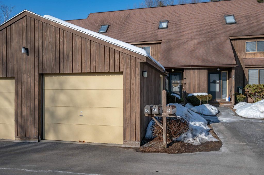 Photo of 23 Spring Cove Road #23, Nashua, NH 03062 (MLS # 5077022)