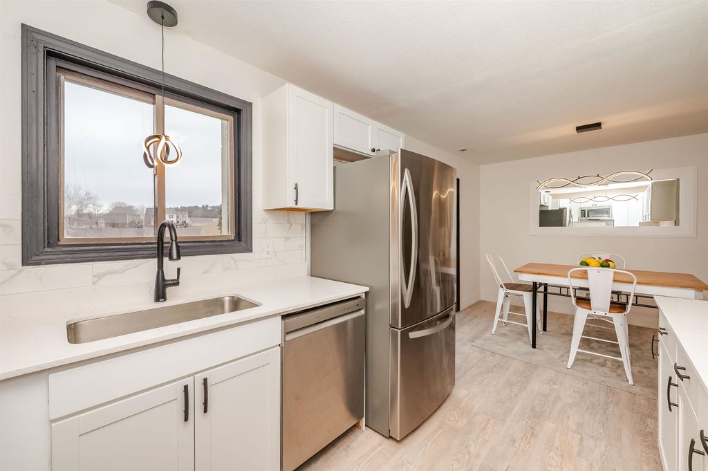 Photo of 145 Canterbury Lane, Londonderry, NH 03053 (MLS # 5073979)