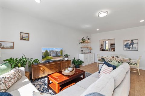 18 Clover Lane Hinesburg VT 05461