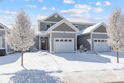 18 Clover Lane Hinesburg VT 05461