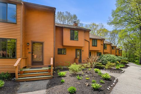 36 Dunvegan Woods Drive Hampton NH 03842