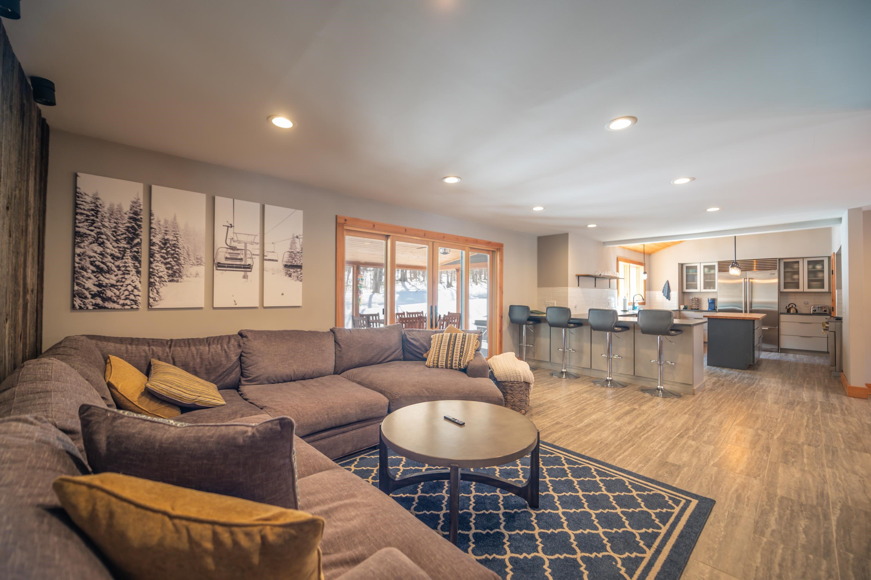 15 Spring Hill Road