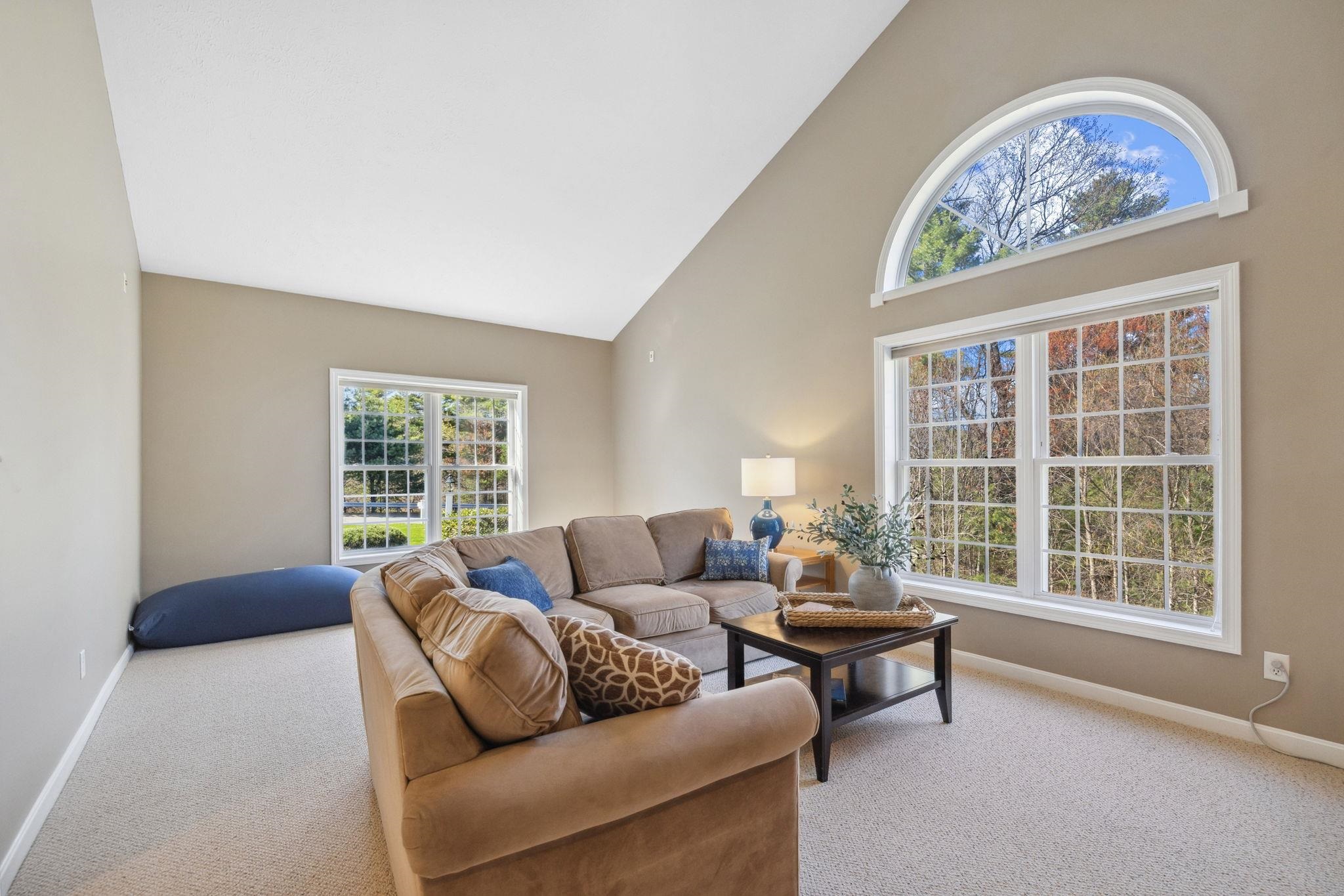 16 Hunter Mill Way