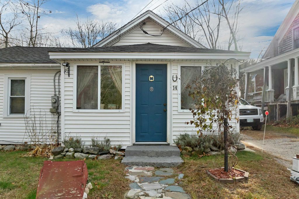 Photo of 14 Folsom Road, Ossipee, NH 03814 (MLS # 5070045)