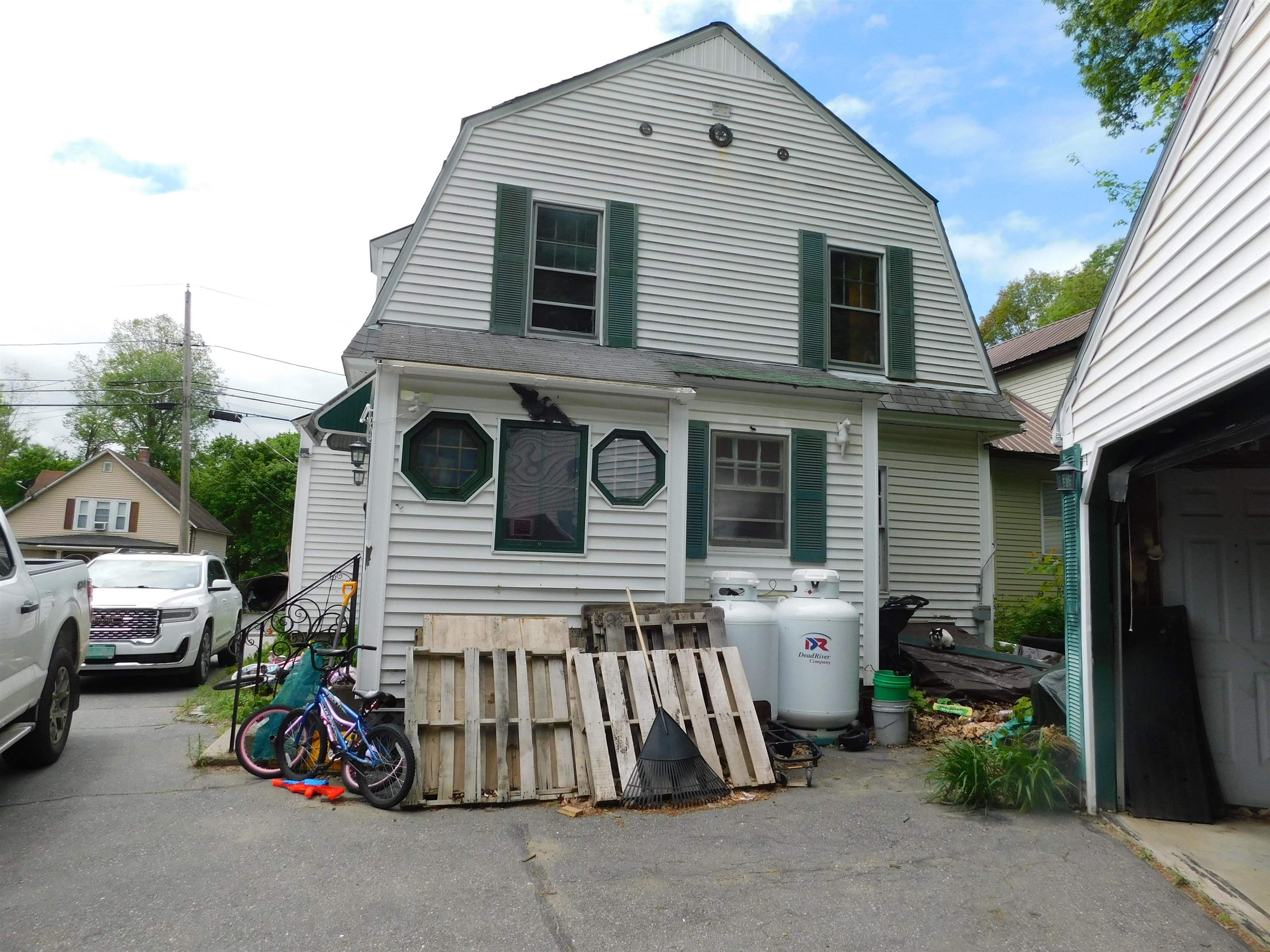 54 Bridge Street