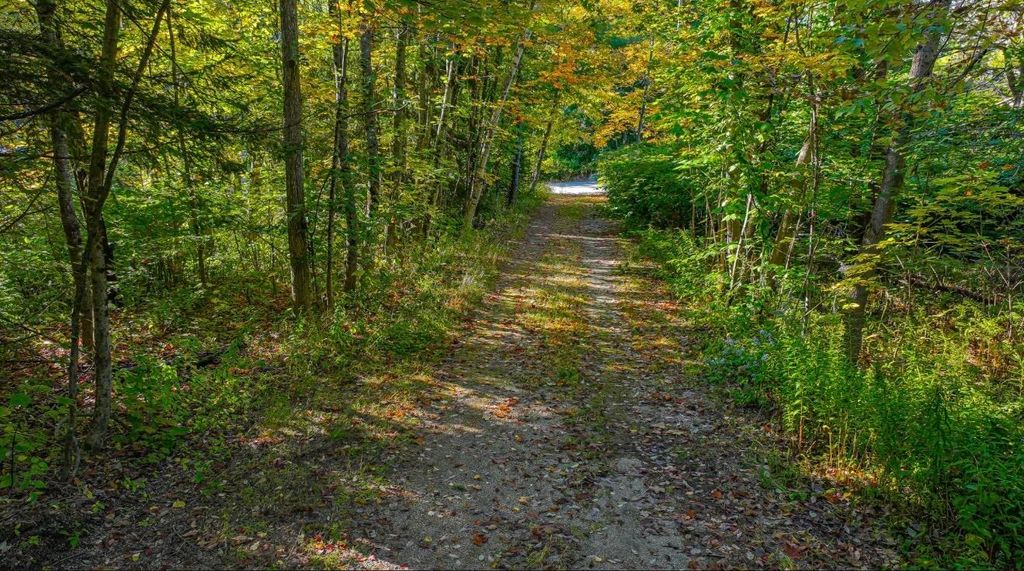 Photo of 551 Old Bartlett Road, Conway, NH 03818 (MLS # 5063355)