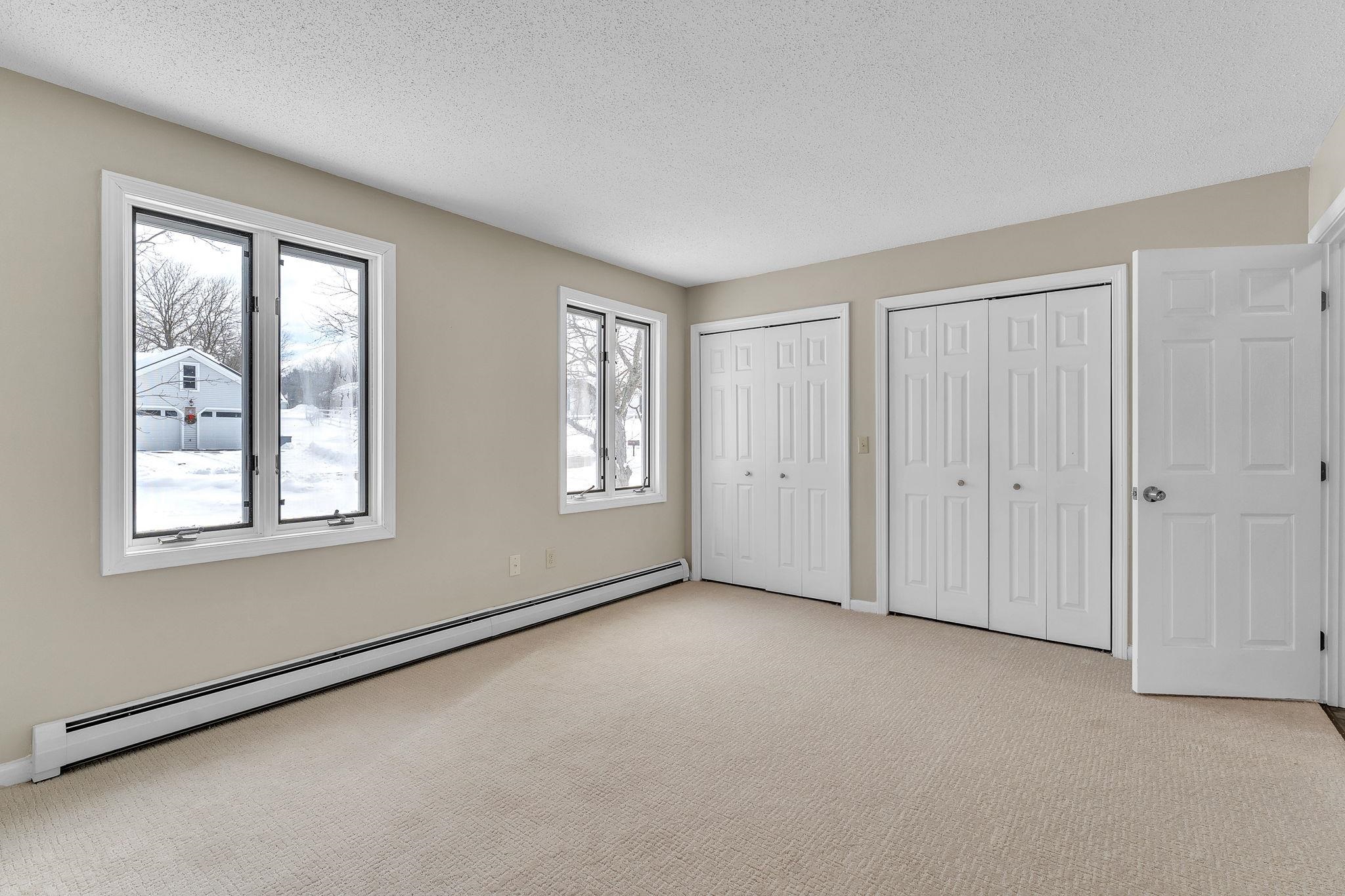 Barre City, Vermont 05641, United States, 3 Bedrooms Bedrooms, ,1 BathroomBathrooms,Residential,Pending,83227