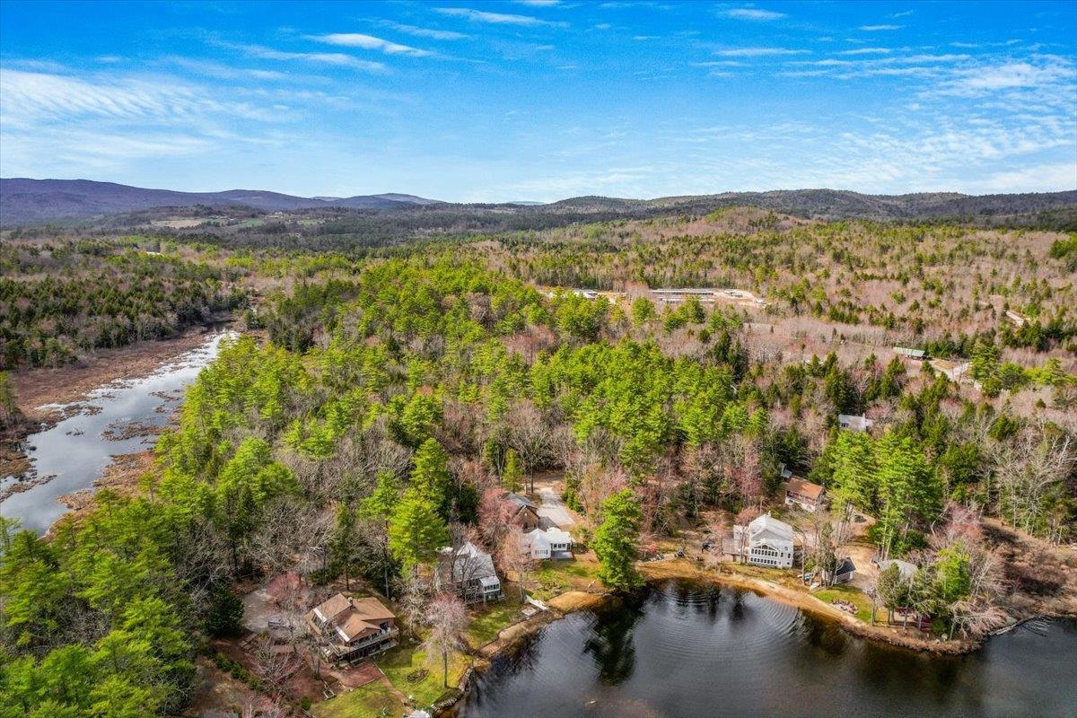 New Hampton, New Hampshire 03256, United States, 3 Bedrooms Bedrooms, ,2 BathroomsBathrooms,Residential,Active,81685