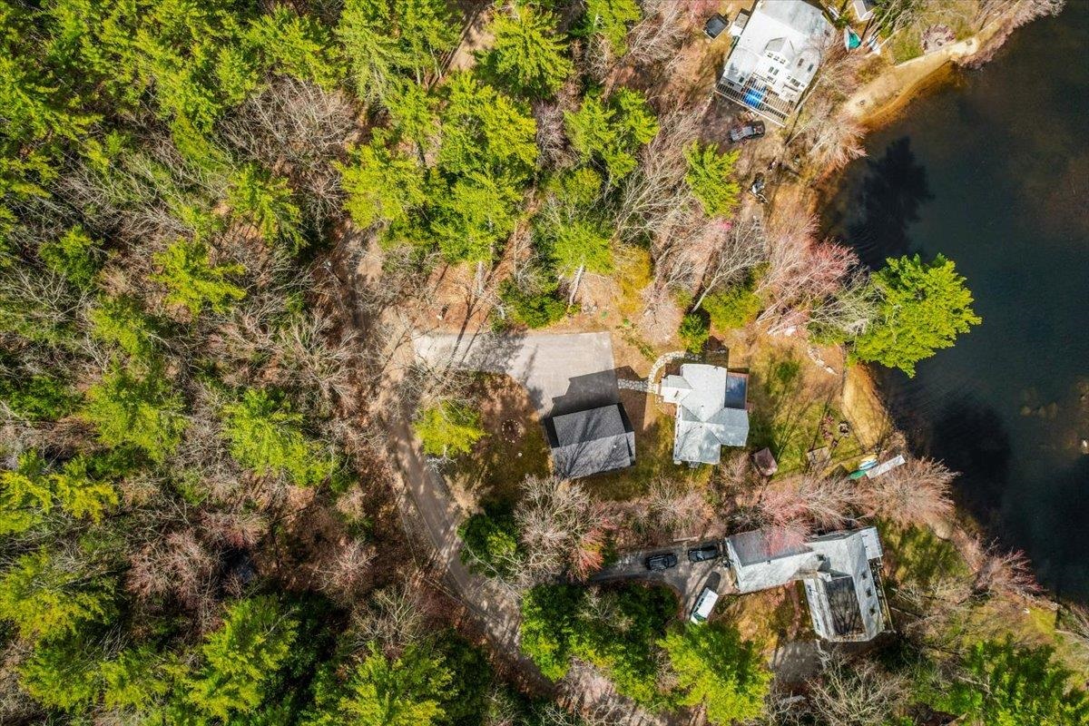 New Hampton, New Hampshire 03256, United States, 3 Bedrooms Bedrooms, ,2 BathroomsBathrooms,Residential,Active,81685