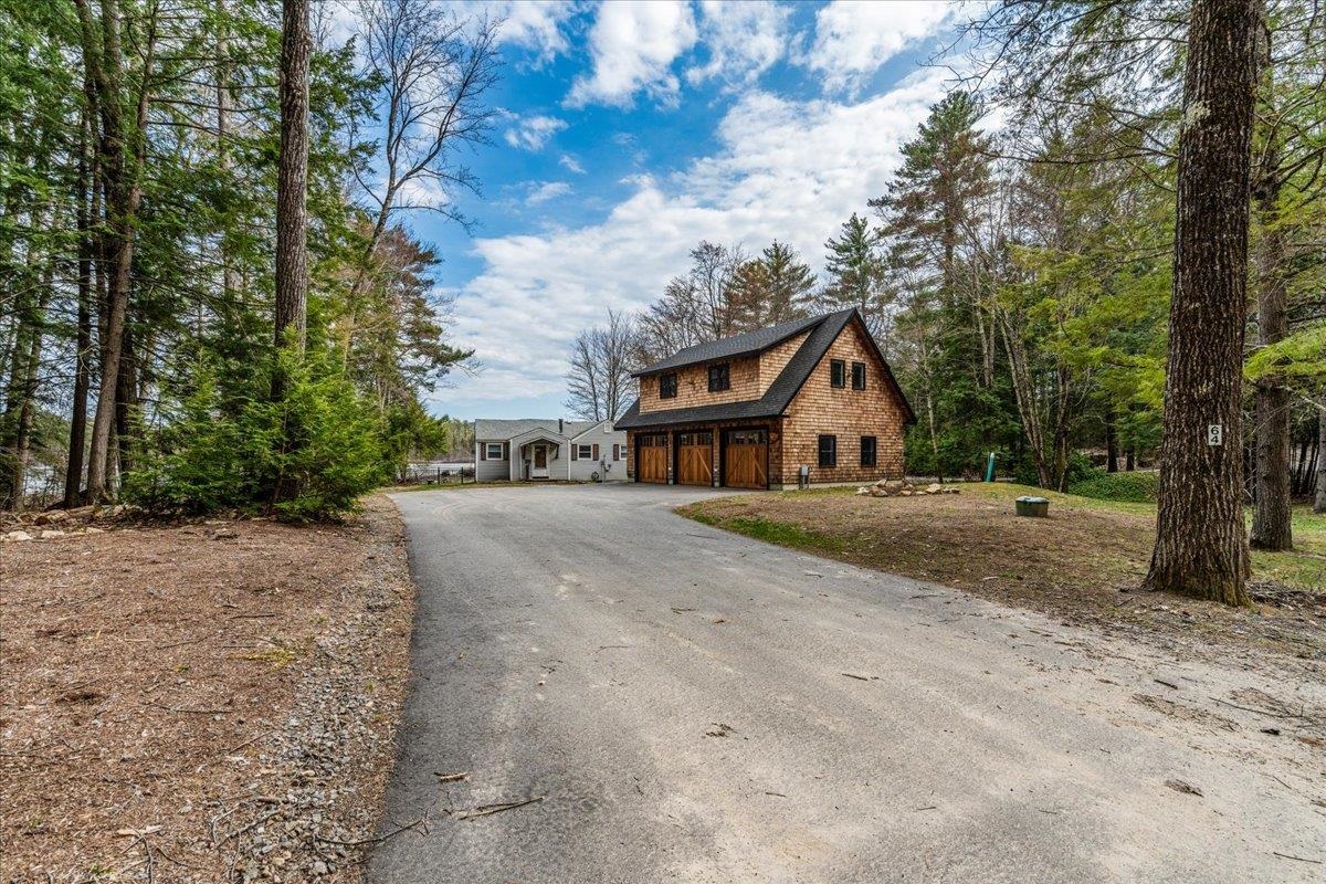 New Hampton, New Hampshire 03256, United States, 3 Bedrooms Bedrooms, ,2 BathroomsBathrooms,Residential,Active,81685