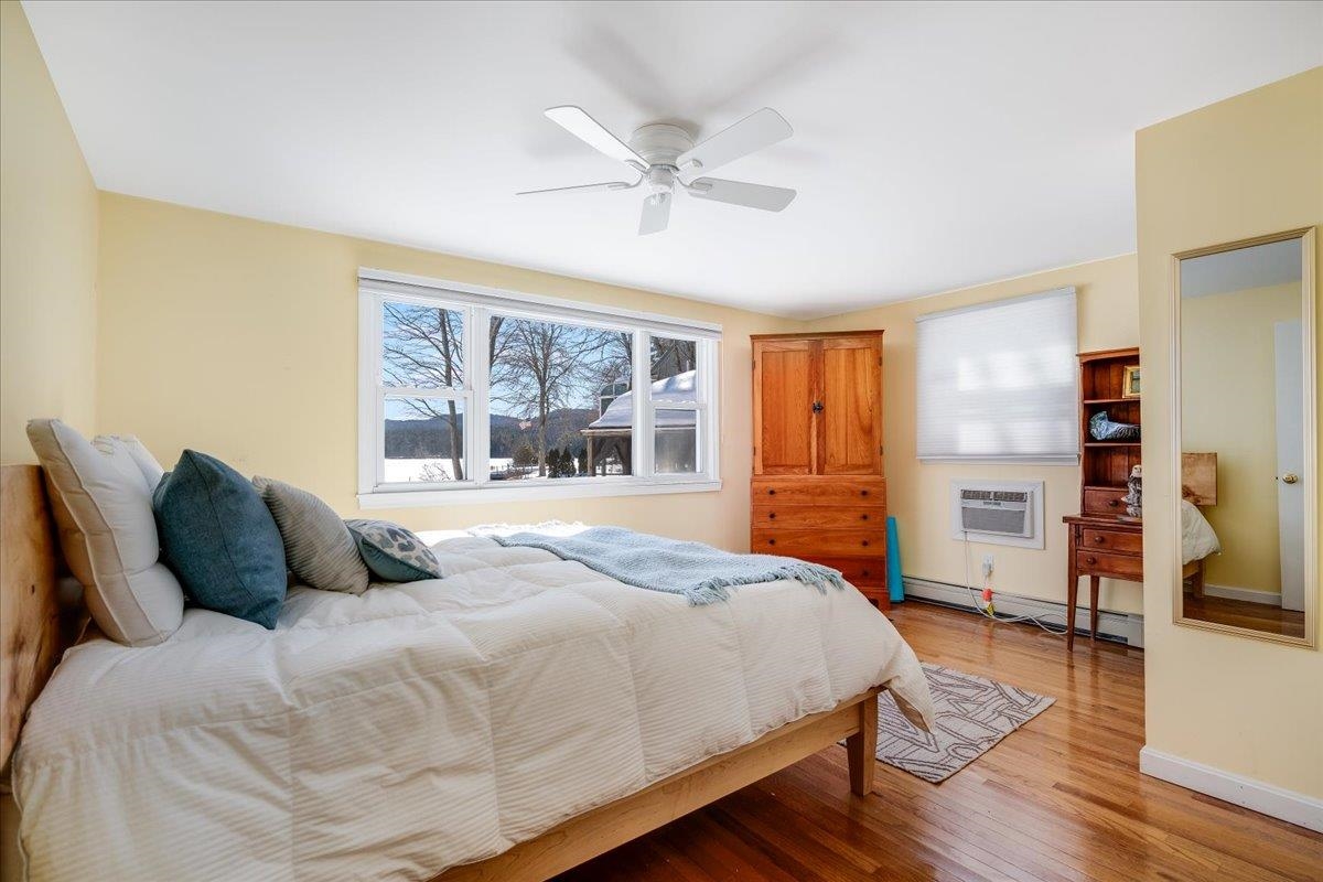 New Hampton, New Hampshire 03256, United States, 3 Bedrooms Bedrooms, ,2 BathroomsBathrooms,Residential,Active,81685