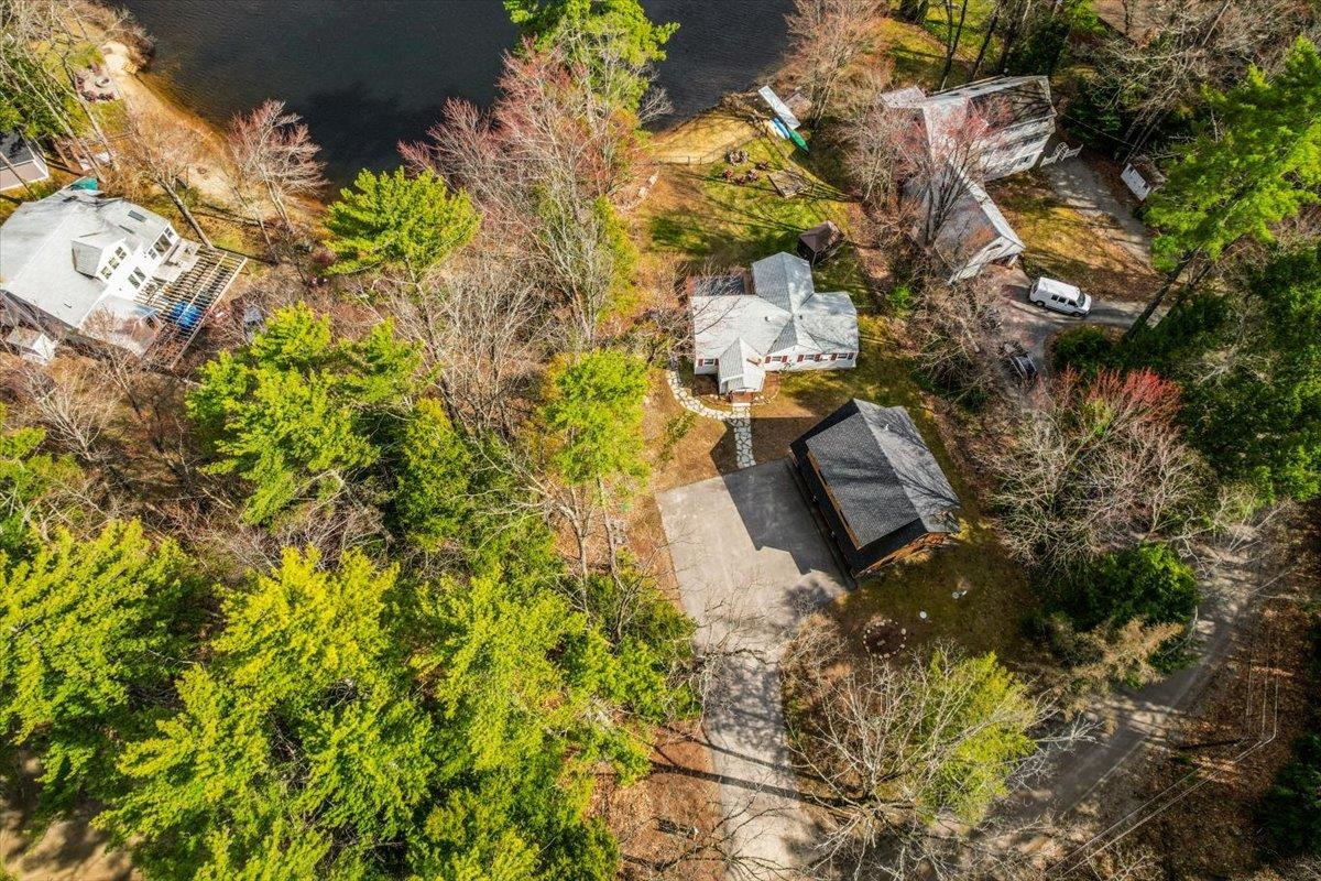 New Hampton, New Hampshire 03256, United States, 3 Bedrooms Bedrooms, ,2 BathroomsBathrooms,Residential,Active,81685