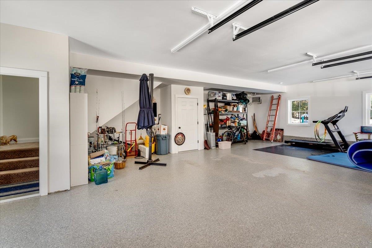 New Hampton, New Hampshire 03256, United States, 3 Bedrooms Bedrooms, ,2 BathroomsBathrooms,Residential,Active,81685