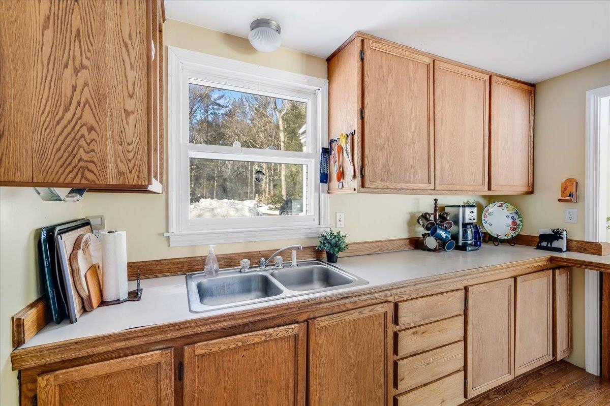 New Hampton, New Hampshire 03256, United States, 3 Bedrooms Bedrooms, ,2 BathroomsBathrooms,Residential,Active,81685