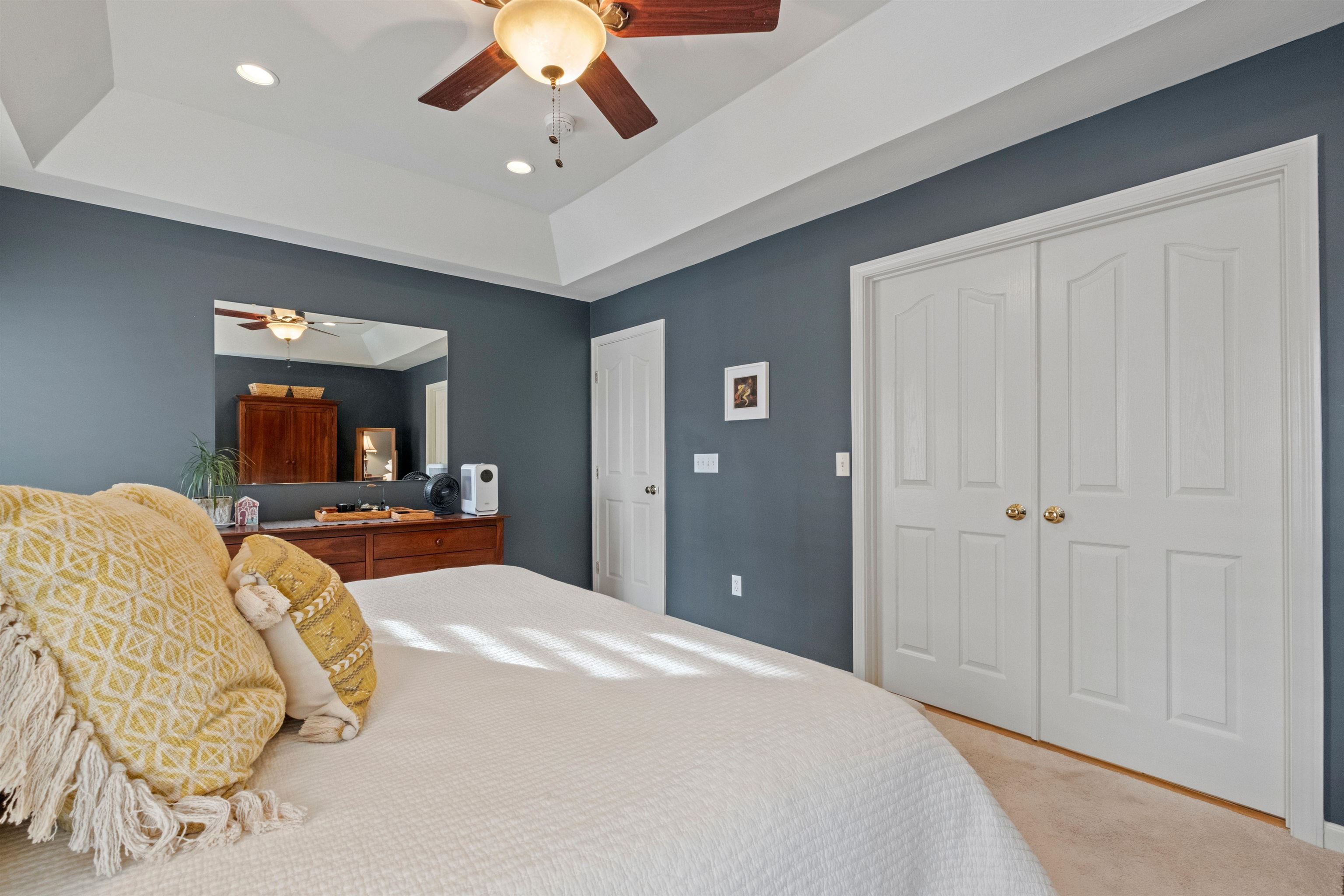 Concord, New Hampshire 03303, United States, 3 Bedrooms Bedrooms, ,2 BathroomsBathrooms,Residential,Pending,78220