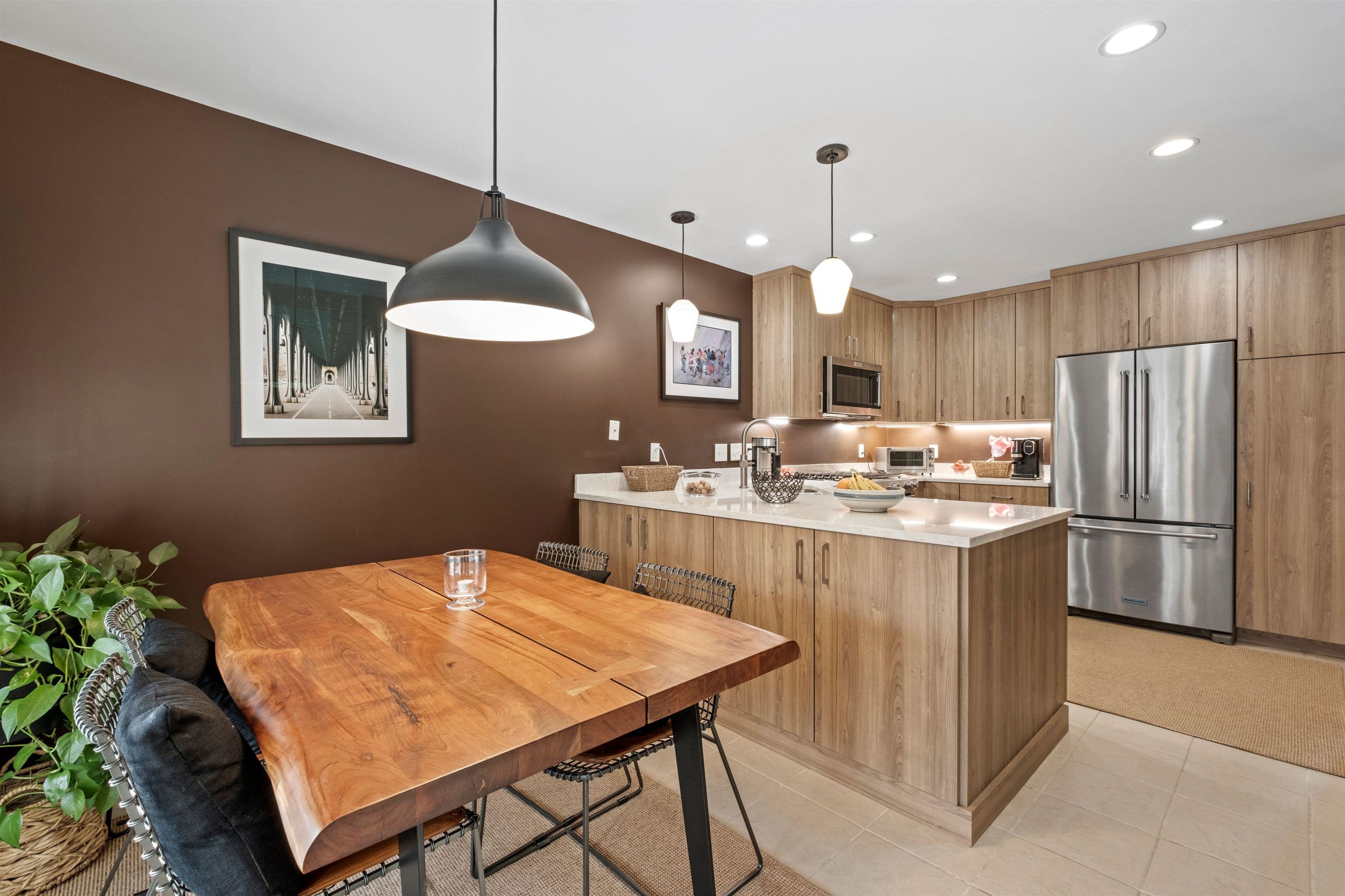 Concord, New Hampshire 03303, United States, 3 Bedrooms Bedrooms, ,2 BathroomsBathrooms,Residential,Pending,78220