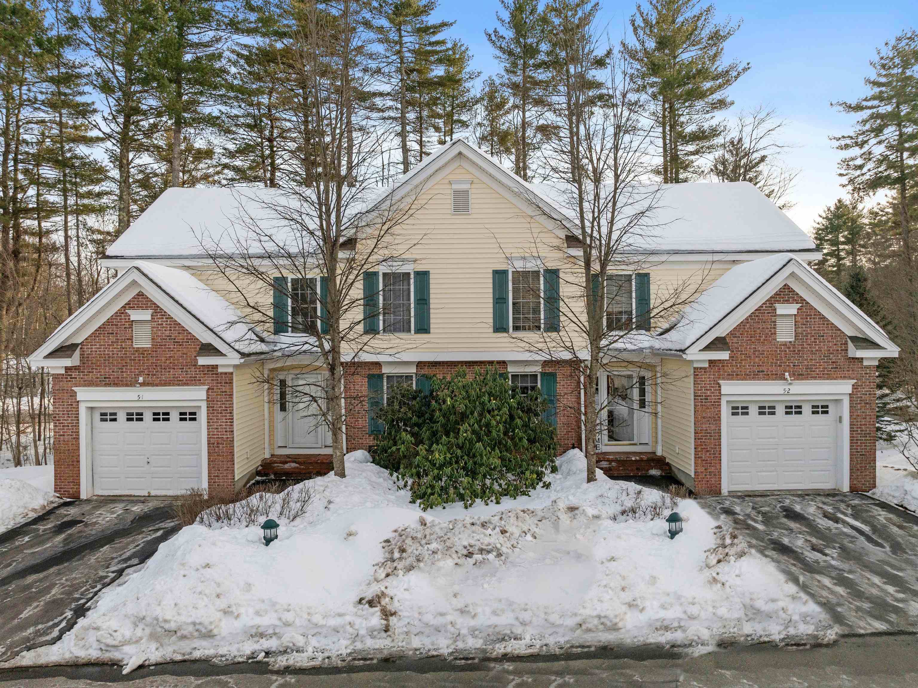 Concord, New Hampshire 03303, United States, 3 Bedrooms Bedrooms, ,2 BathroomsBathrooms,Residential,Pending,78220