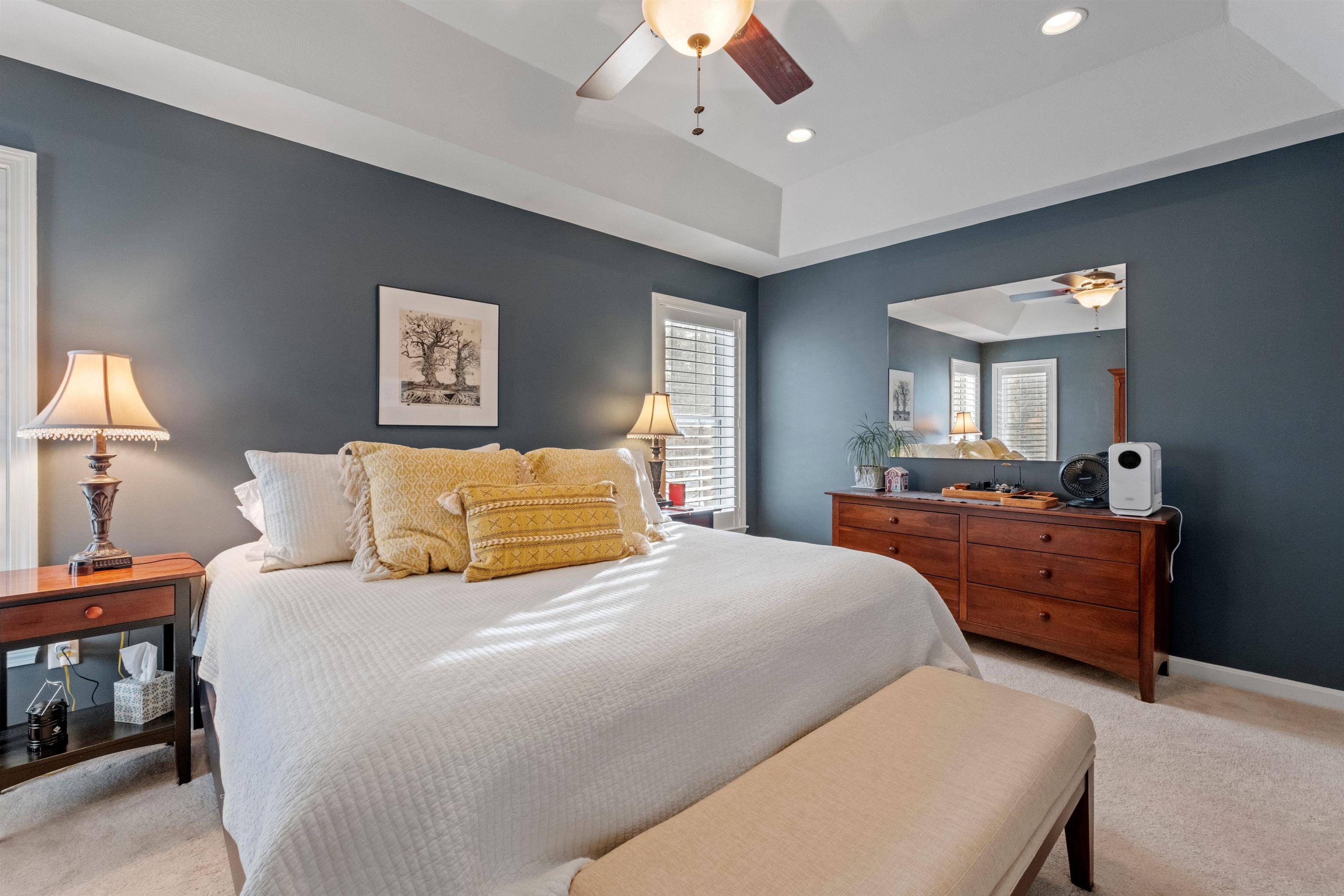 Concord, New Hampshire 03303, United States, 3 Bedrooms Bedrooms, ,2 BathroomsBathrooms,Residential,Pending,78220