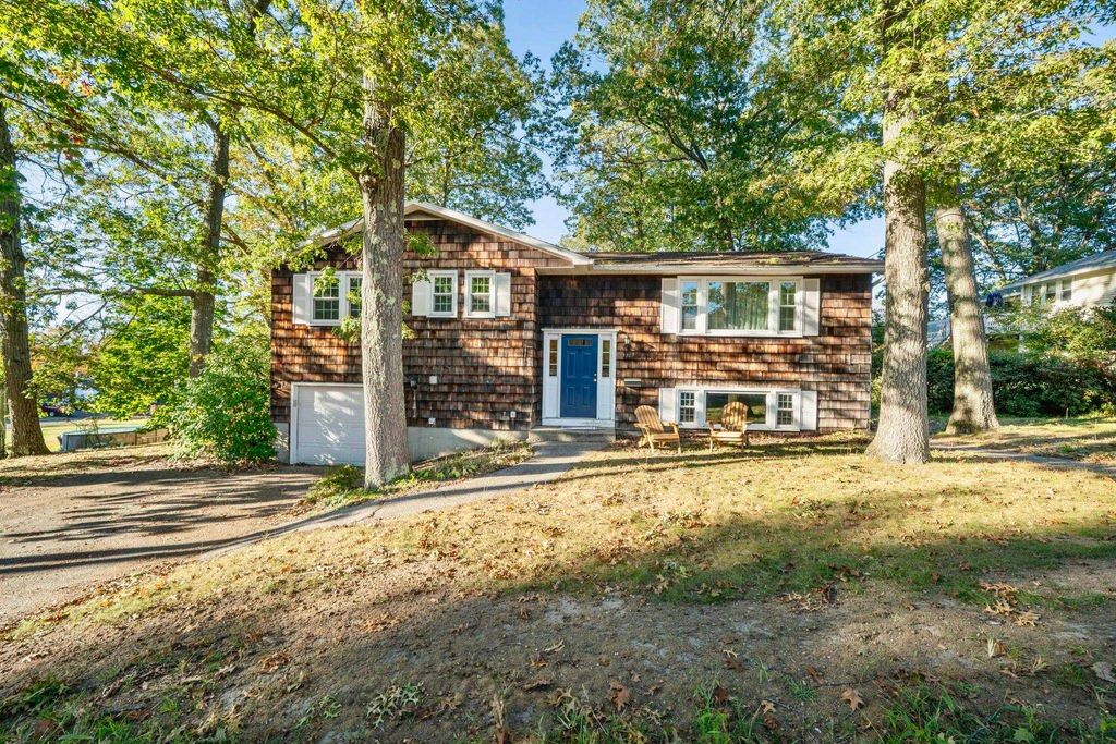 Photo of 370 Sagamore Street, Manchester, NH 03104 (MLS # 5064976)