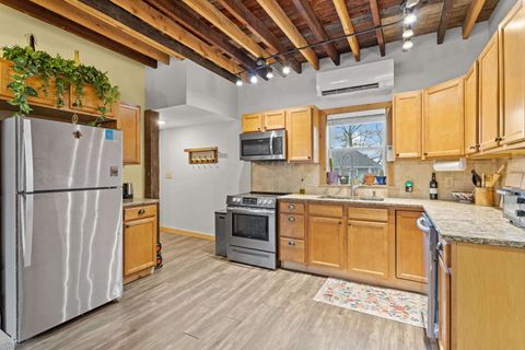 142 Broadway 3 Dover NH 03820