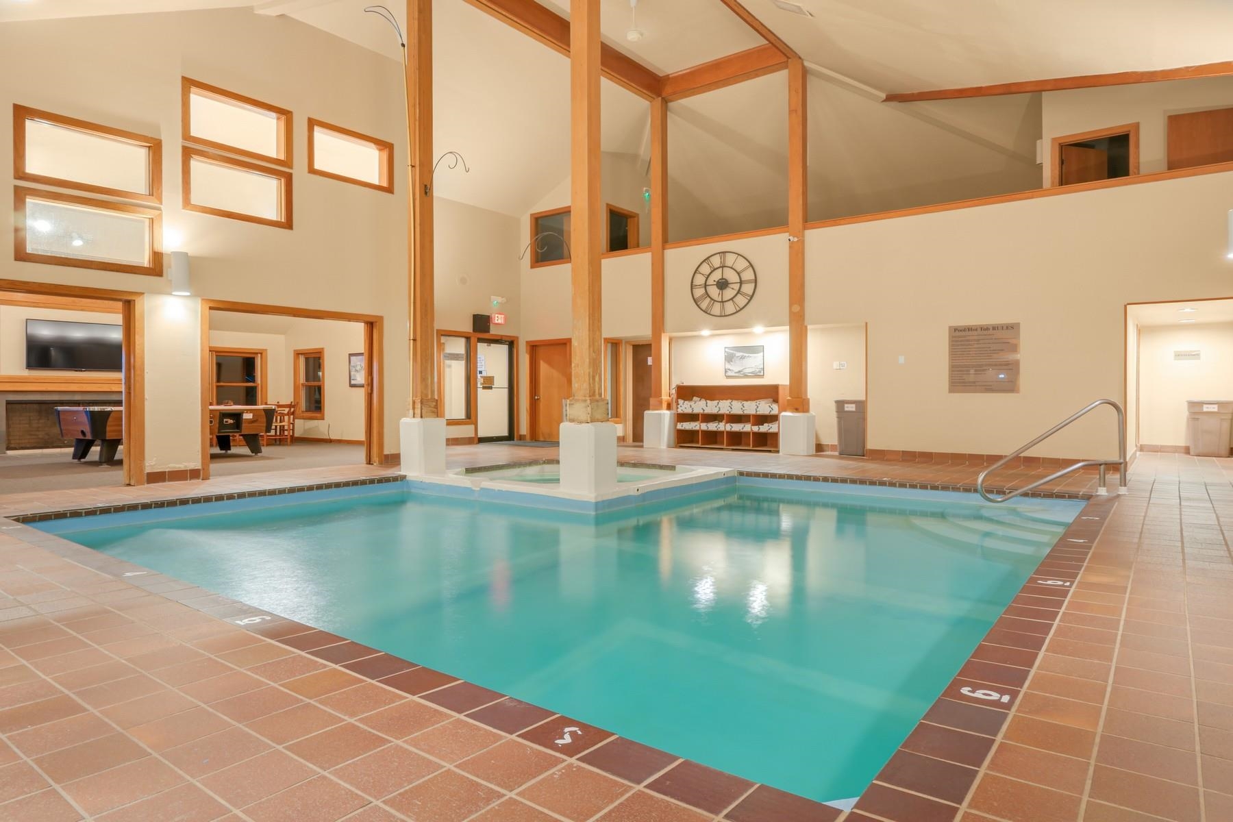 528 East Mountain Road 57