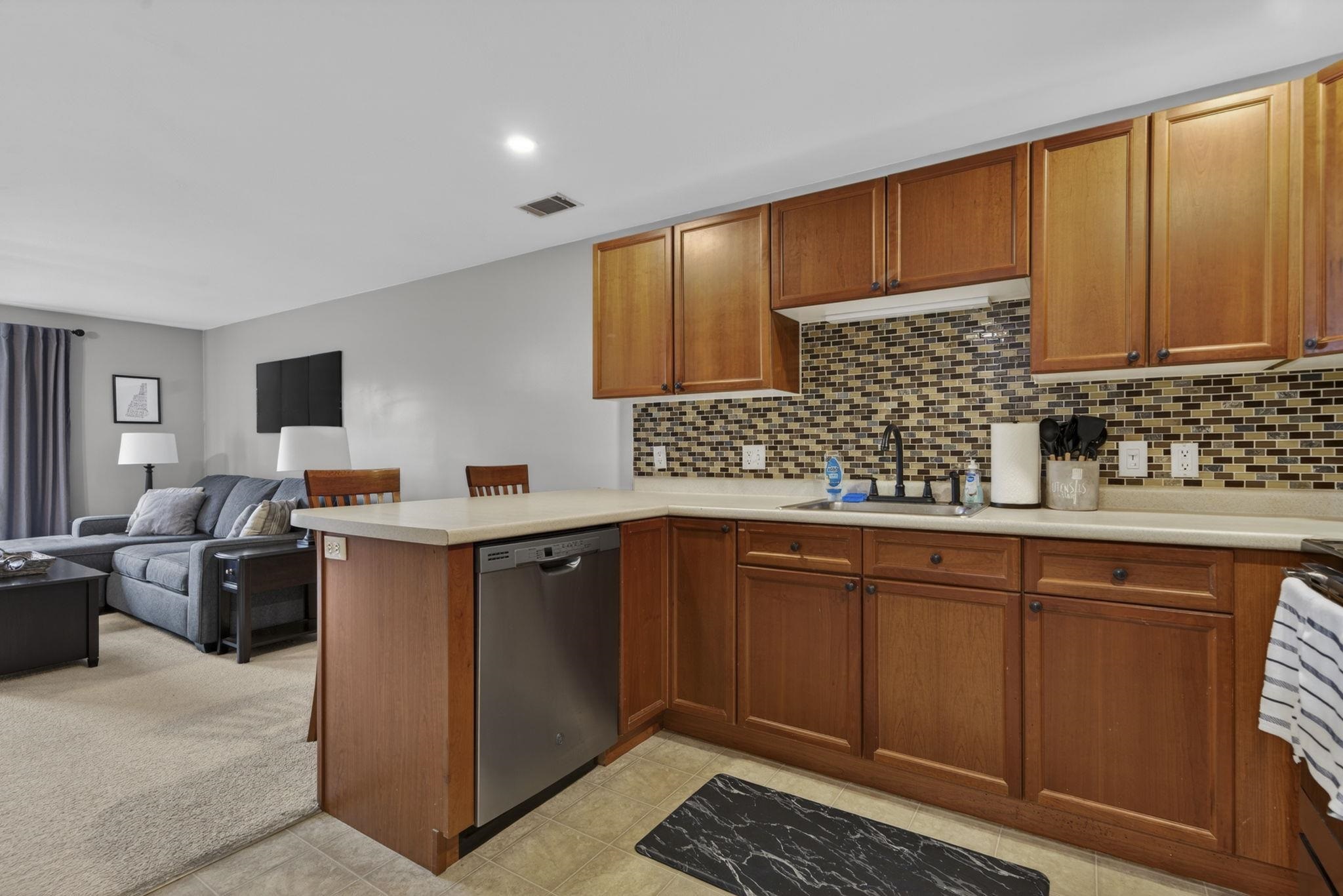 4 Crestview Circle 97