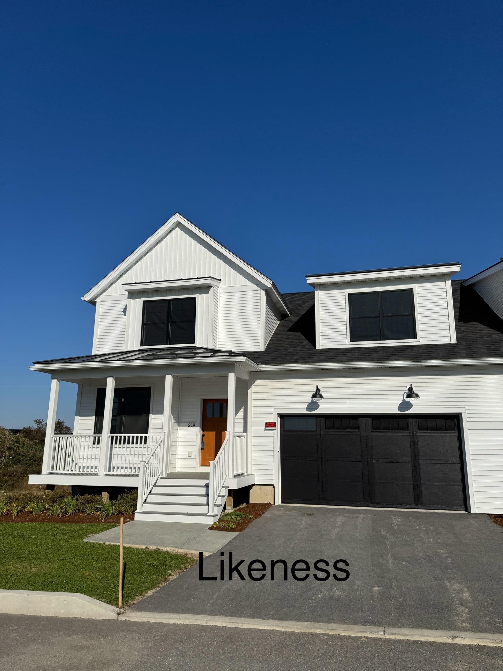 132 Aurora Road