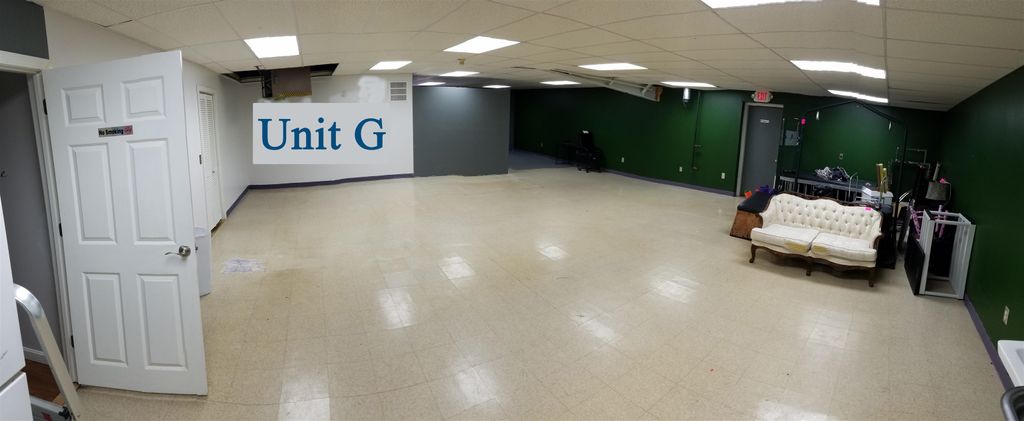 Photo of 51 Harvey Road #Unit F, Londonderry, NH 03053 (MLS # 5078014)